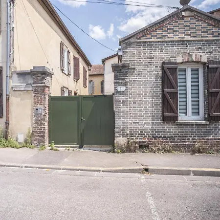 Le Jungle - Oasis Climatisee - Stationnement Public Gratuit Lägenhet Sainte-Savine